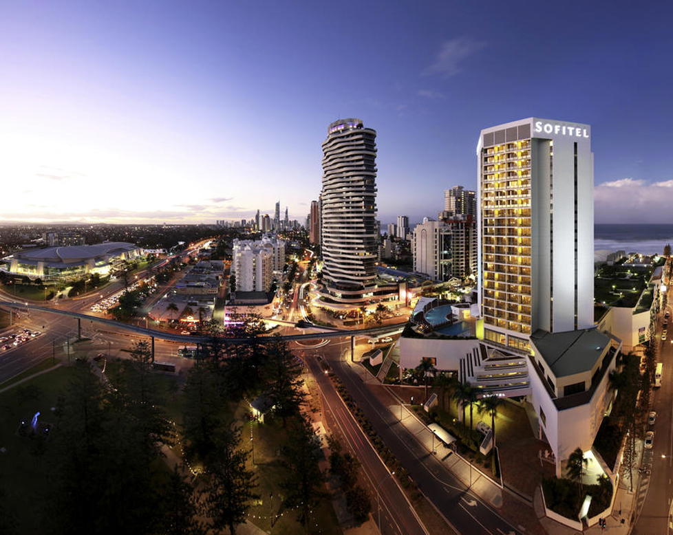 Sofitel Gold Coast Broadbeach - Dreamworld & WhiteWater World