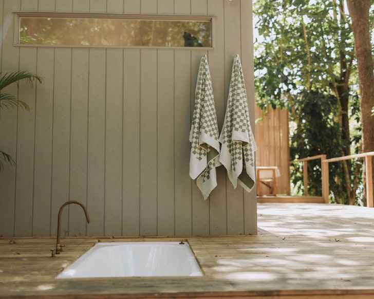A view of the sunken outdoor bath at Sommarhus Airbnb near Brisbane Queensland