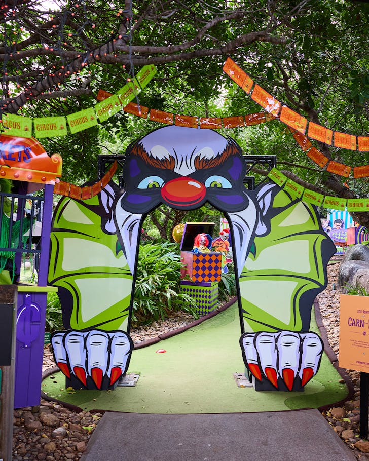victoria park spooky putt putt
