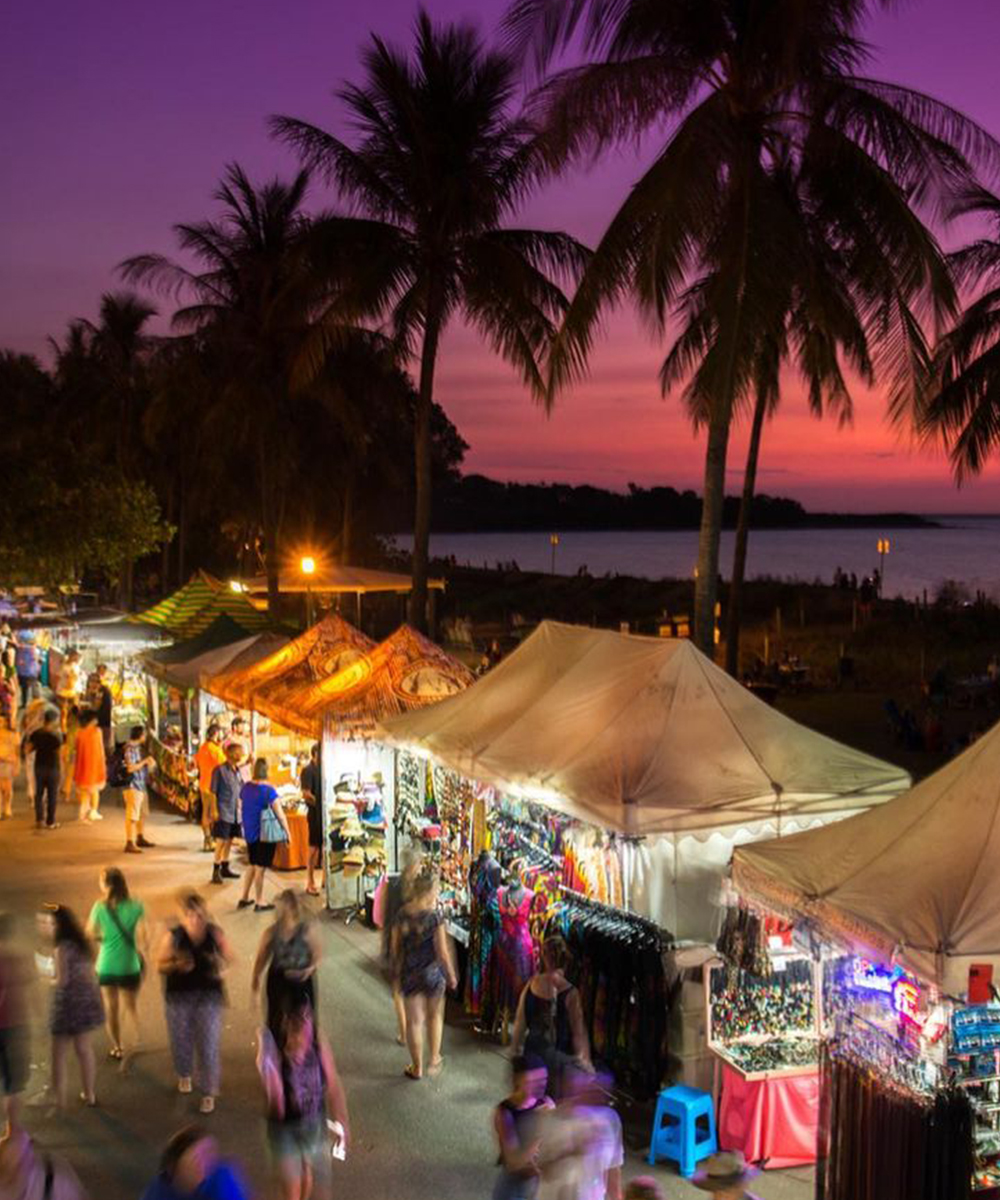 The bustling Mindil Beach Sunset Markets
