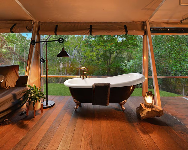 A view of the outdoor bath at Starry Nights Luxury Camping Sunshine Coast