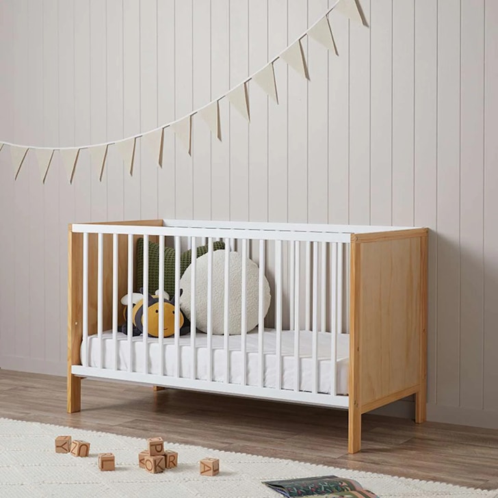 Mocka Aspiring Classic Cot