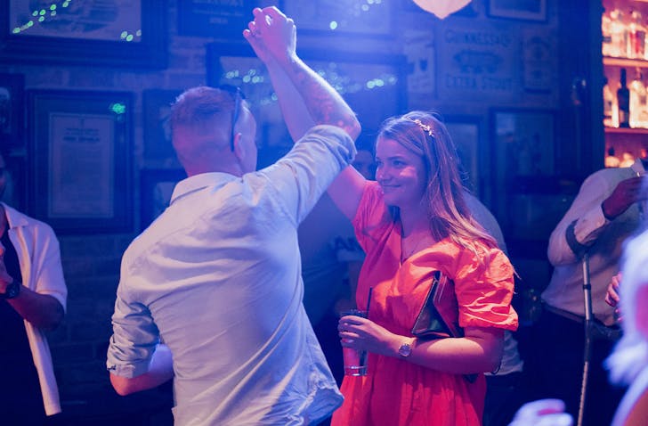 Two people dancing 