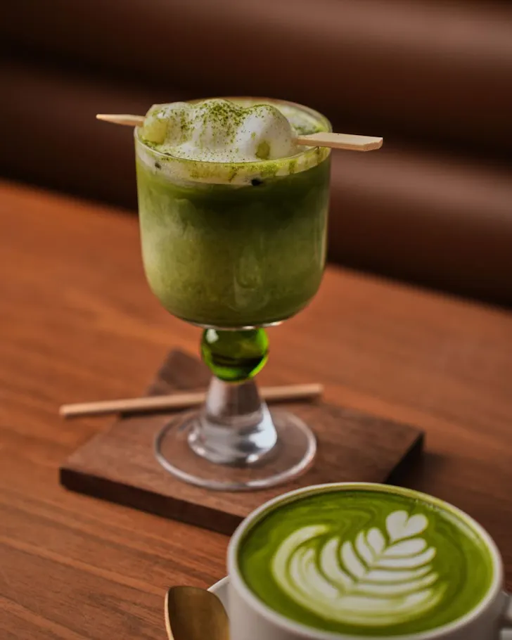 Matcha in an iced cup