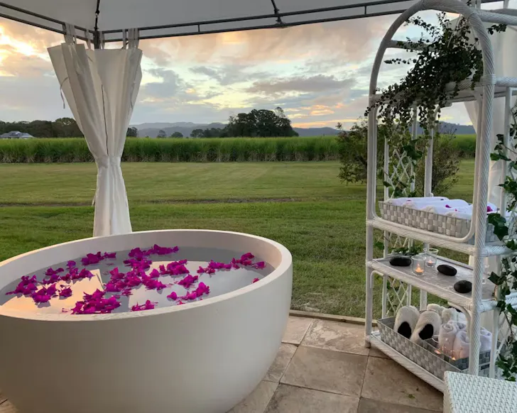 The outdoor bath at Tallaringa Private Luxury Glamping one of the best pet-friendly Gold Coast stays