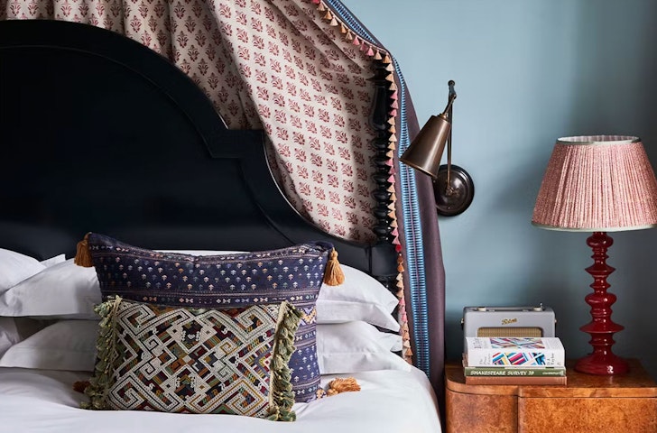 One of the best hotels in London, the Beaverbrook Town House