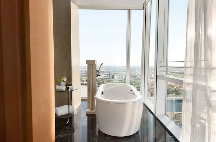 One of the best hotels in London, the Shangri-La At The Shard