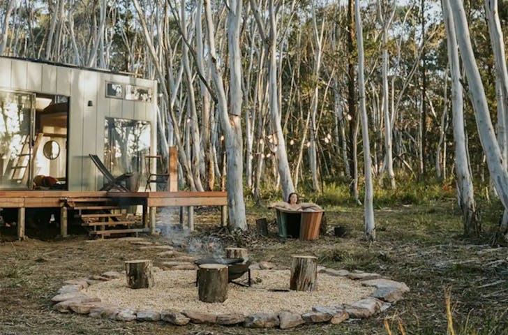 An outside view of Aruna Estate Airbnb with hot tub spa bath in NSW