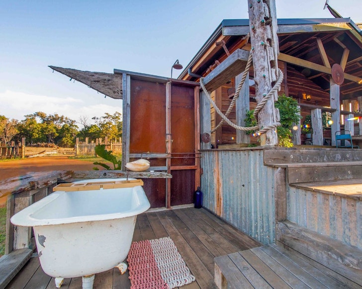 The outdoor bath and shower at The Cabin Margaret River one of the best WA farm stays