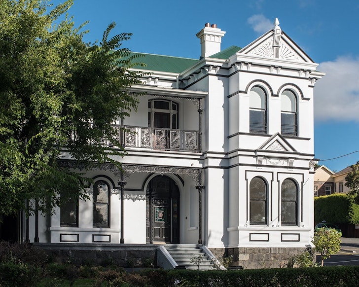 The white exterior of The Florance one of the best hotels in Tasmania