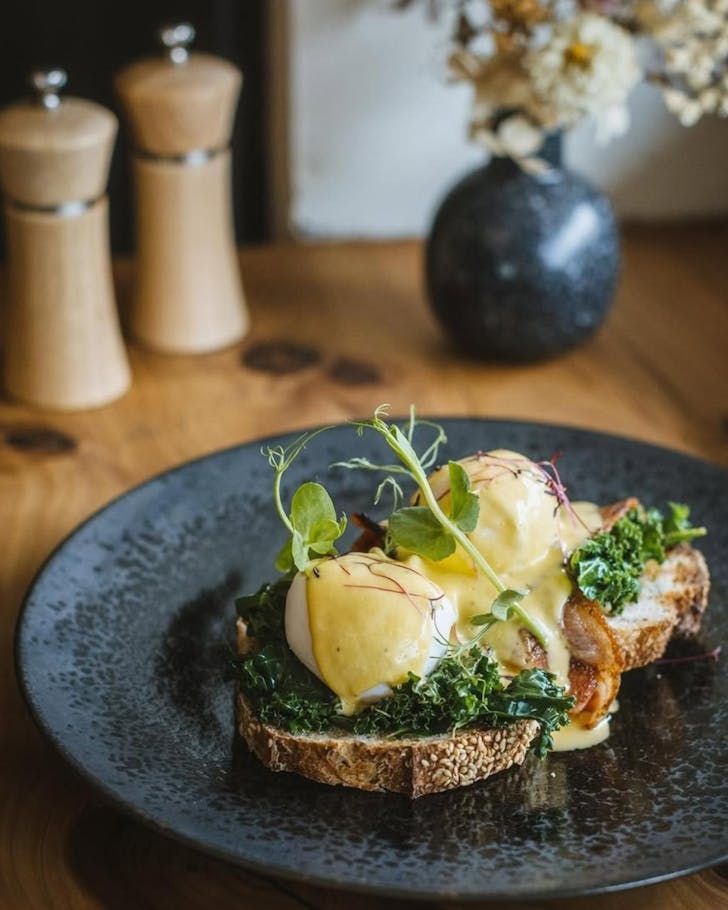 Eggs benny be looking ridiculously good at The Tennyson. 