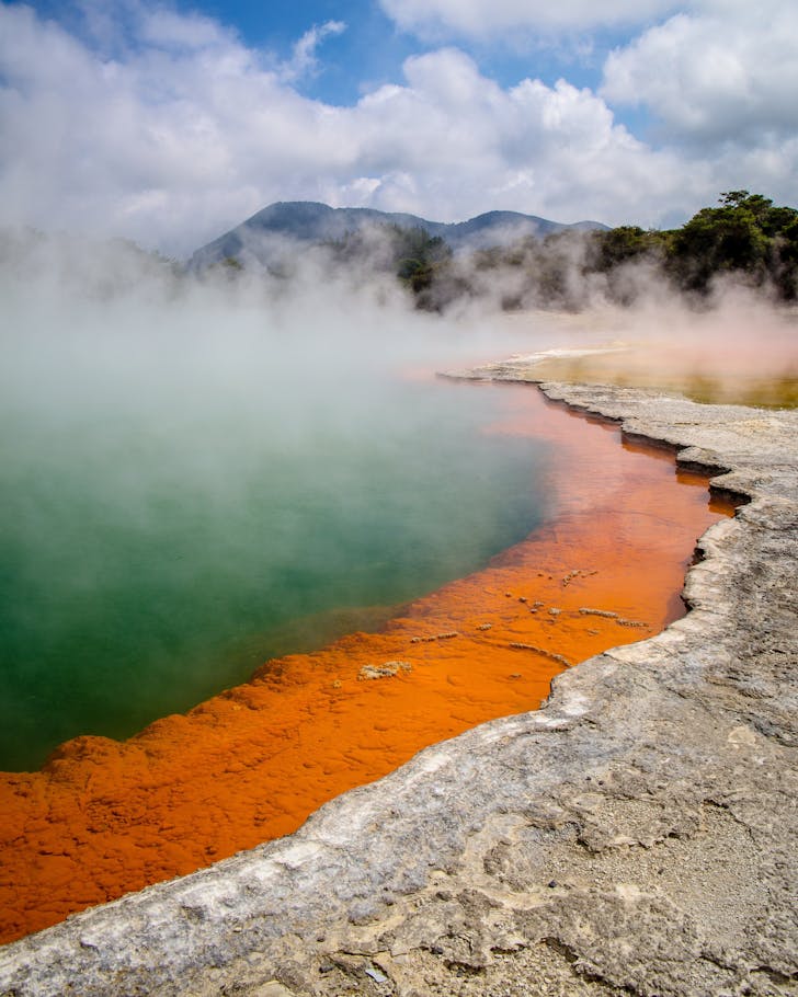 Things-To-Do-Rotorua-Wai-O-Tapu-Urban-List