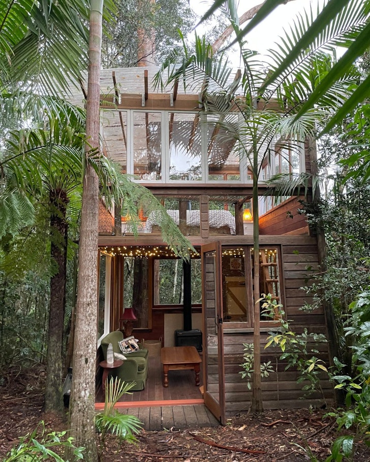 An exterior view of Tiny Treehouse best treehouse stays Queensland