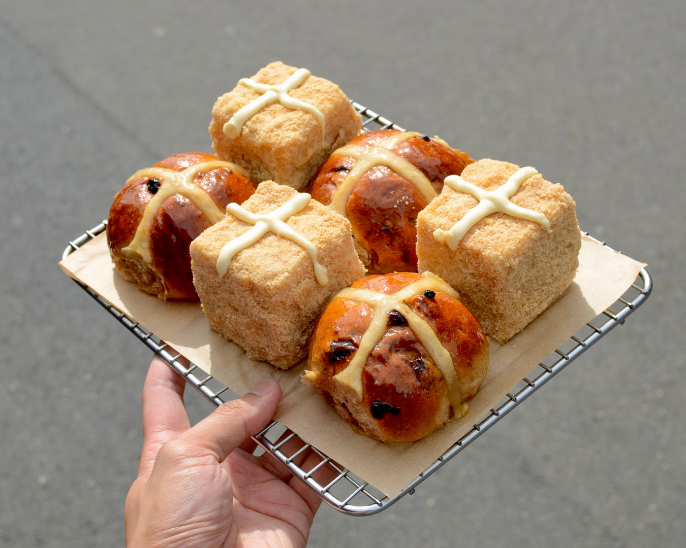 hot cross buns and lamingtons