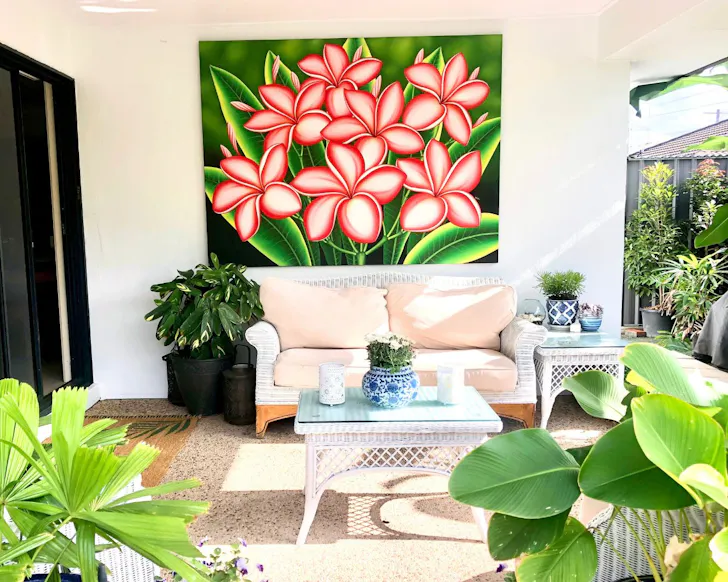 Outside seating at Tropical Oasis best Brisbane Airbnbs
