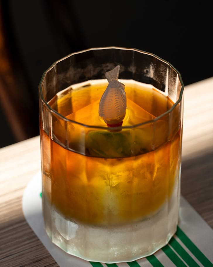 umami cocktail at fish lane