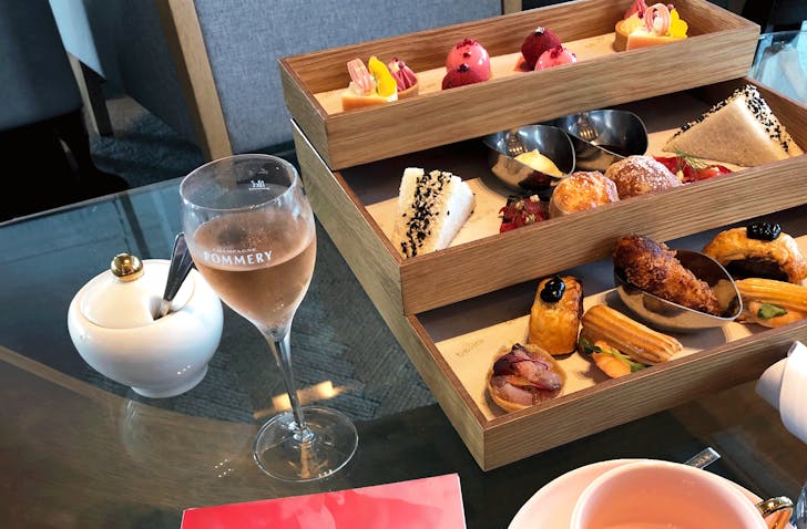 Pink Afternoon Tea at Bellini, Hilton Auckland