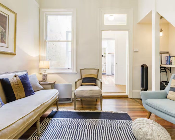 The living space of the Victorian Rocks Terrace Retreat short term stay Dawes Point Sydney CBD