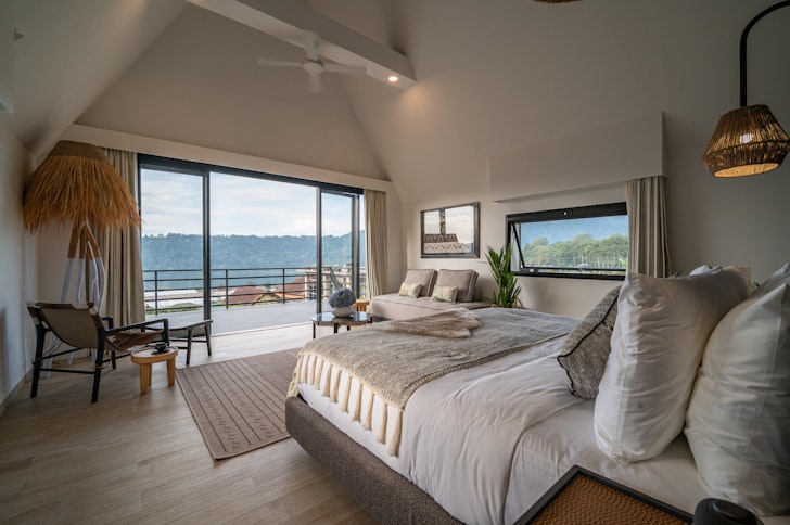 Buyan Lakeside Villas