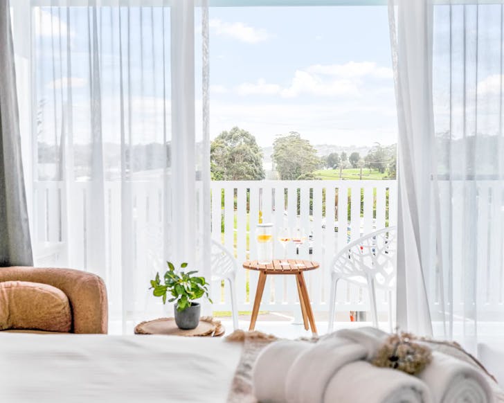 Curtain view