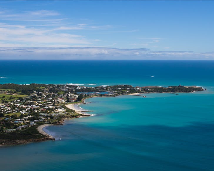 Coast line