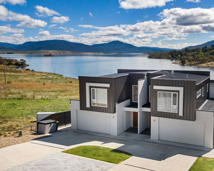 House aerial with lake