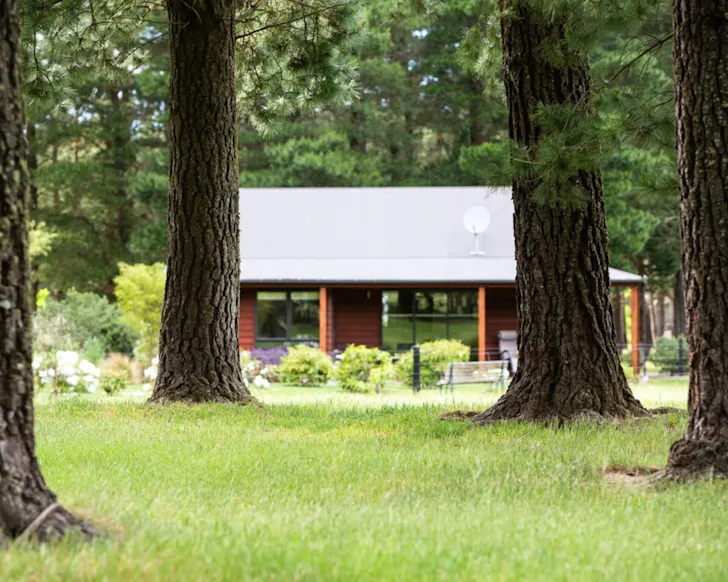 An exterior view of Woodbank Park Cottages best Hanmer Springs accommodation 
