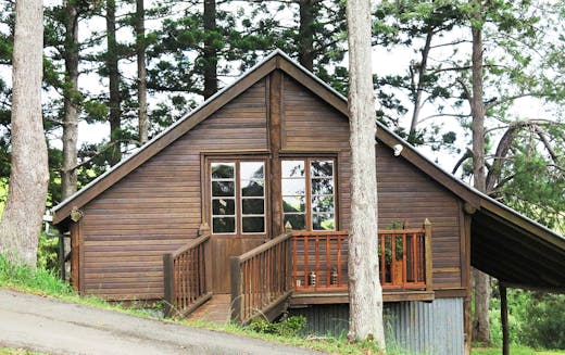 10 Romantic Winter Cabins Cottages Worth The Drive Urban List