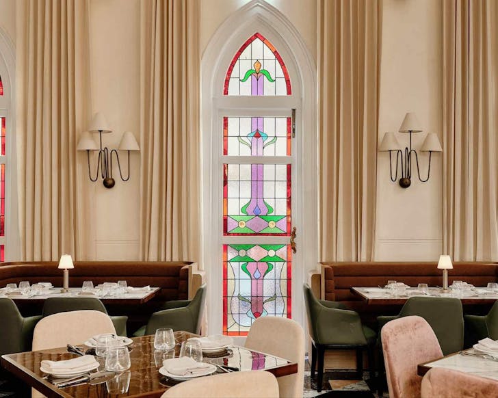 aambra vincent yeung, one of the best restaurants in sydney for valentines day 2026