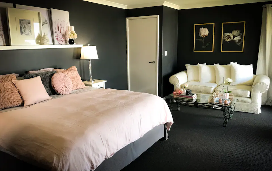 Luxury By The Lake - Airbnb Room in Dunsborough