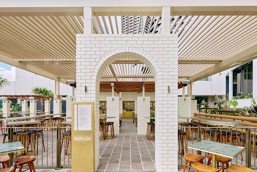 entrance to a outdoor bar