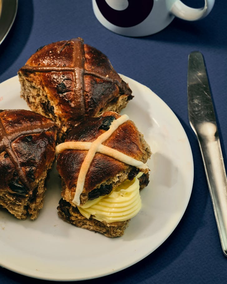 Baker Bleu hot cross buns