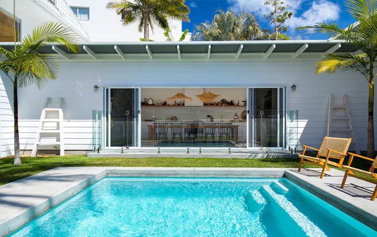 This Luxe Sunshine Coast Beach House Was Just Named Australia's Best ...