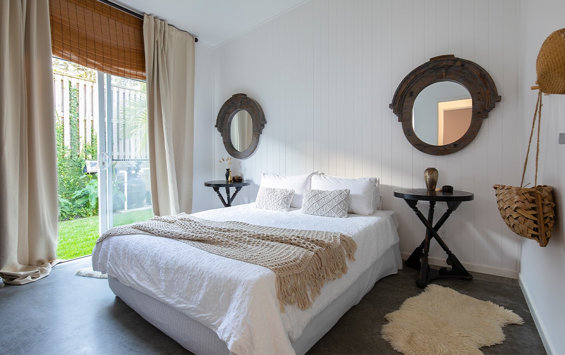 a coastal-themed bedroom