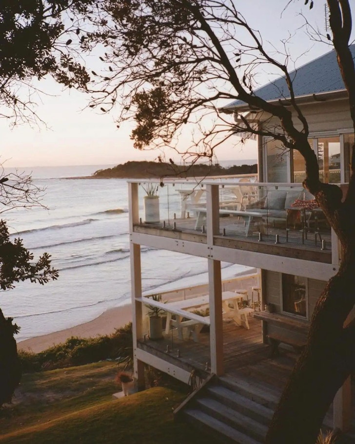 beach house yamba nsw accommodation summer holiday