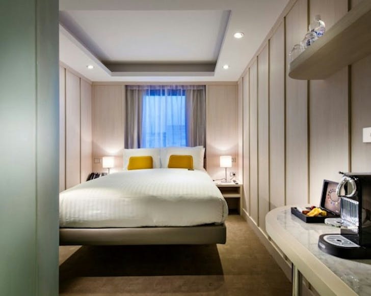 inside the container style cabins at the Hougoumont Hotel