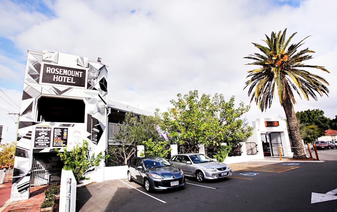 Rosemount Hotel exterior, hosting one of the best hottest 100 parties in Perth