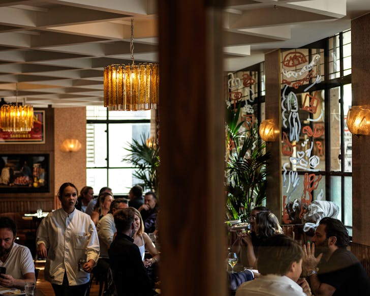 clam bar atmosphere, best sydney restaurants