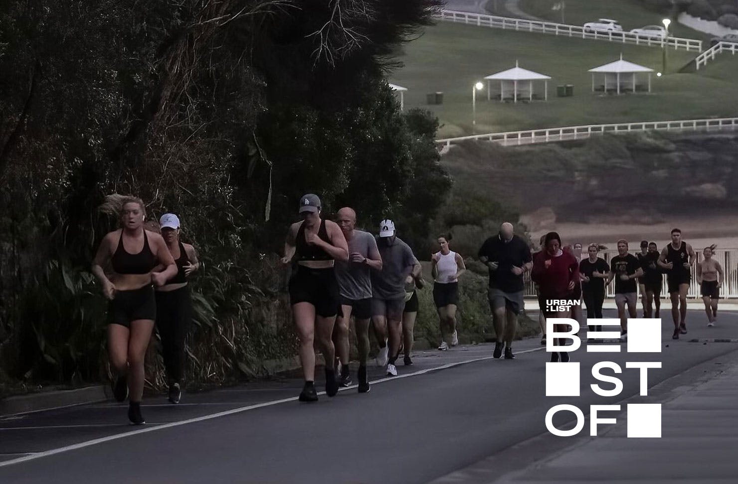 People running in the 440 Run Club, one of the best running clubs in Sydney