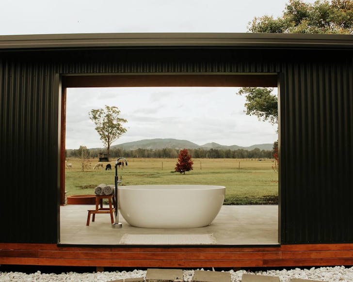 best farm stays nsw Laurina Estate Countryside Getaway