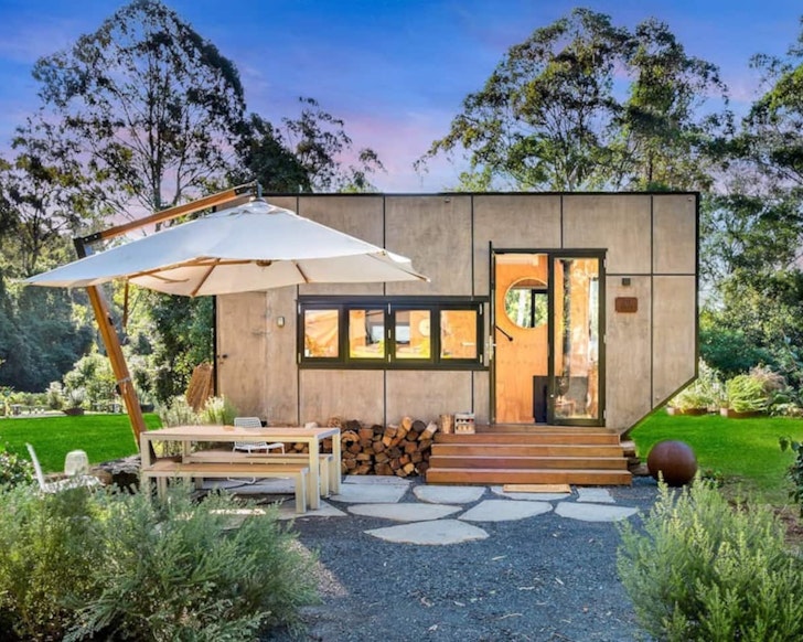 A view of Arabella tiny home Airbnb, a pet-friendly stay near Sydney