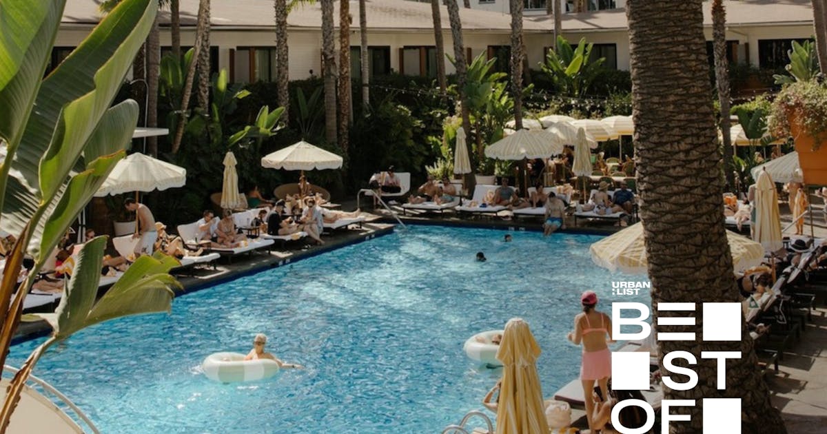 Cameras At The Ready—Here Are The Best LA Hot Spots For A Star-Sighting Cameras At The Ready—Here Are The Best LA Hot Spots For A Star-Sighting