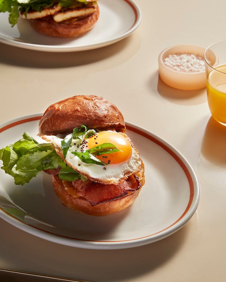 Bills bacon and egg roll