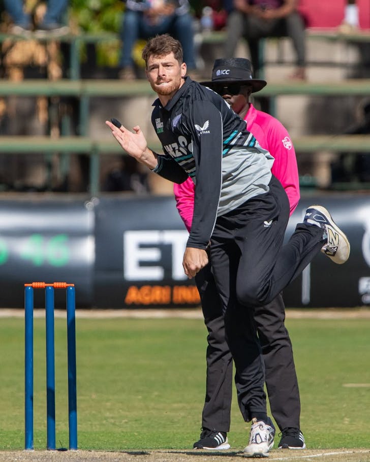 Mitchell Satner bowling spin for the Black Caps.