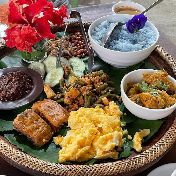 Bollywood Farms vegetarian nasi lemak