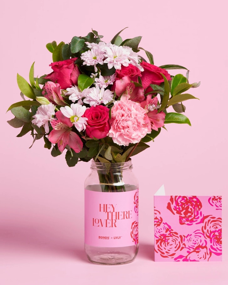 LVLY x Bonds limited-editiona Valentine's Day collection