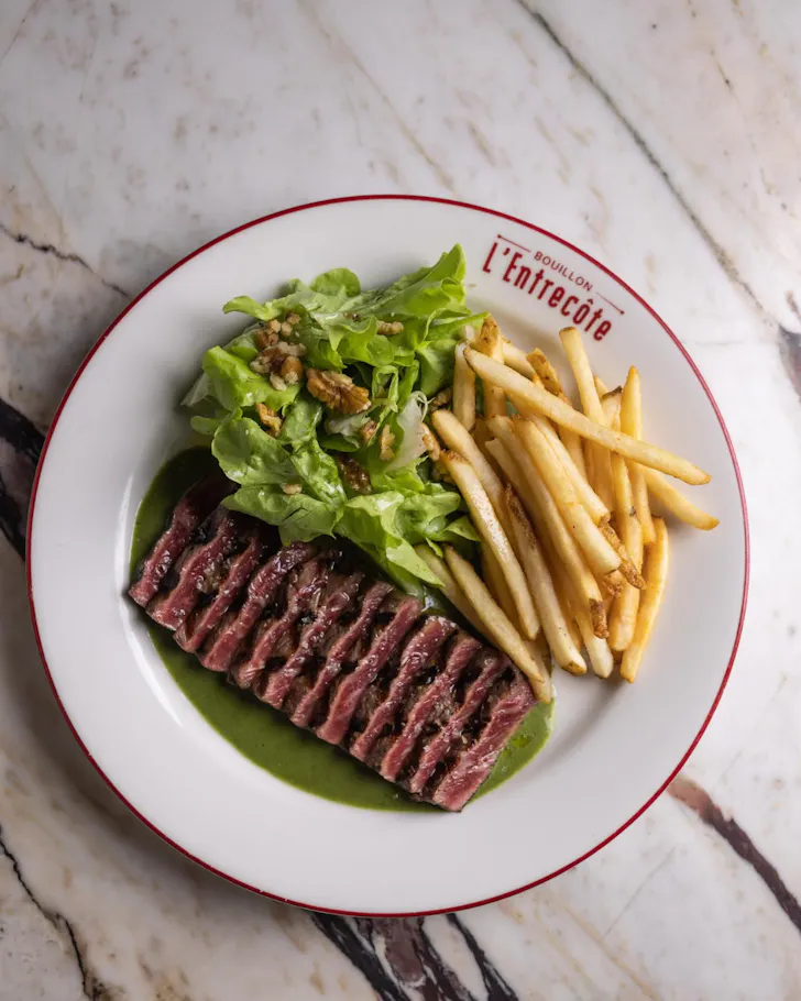 Bouillon L'Entrecote steak frites
