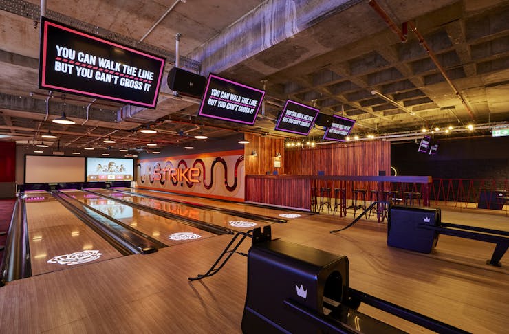 bowling lanes in Perth
