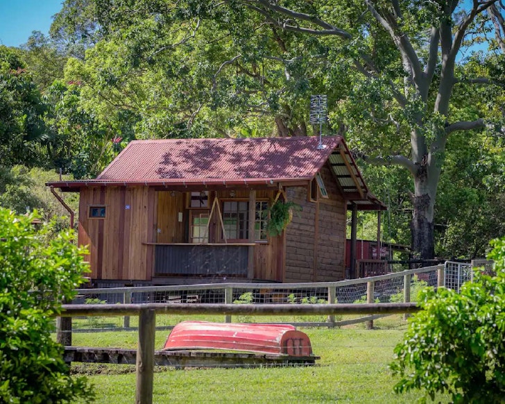 An exterior view of Cadaghi Cabin  one of the best farm stays near Brisbane