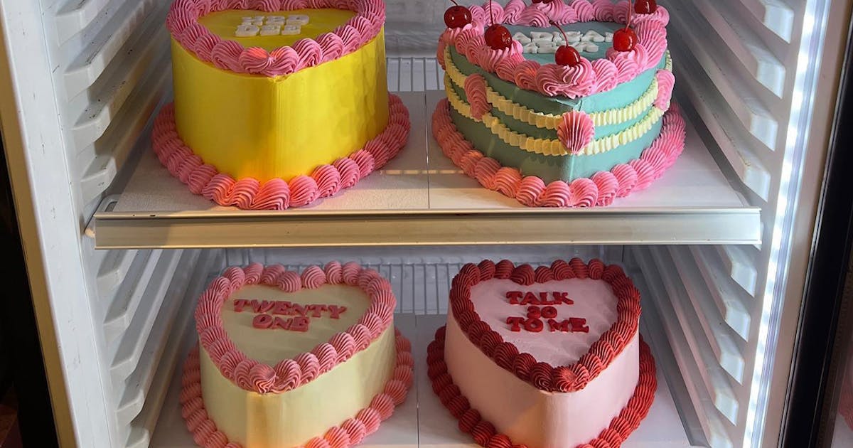 Cake shop